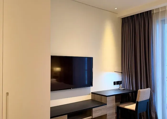 Aparthotel Citadine Marina By Aura Ha Long
